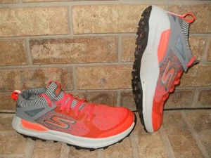 Nuevo Zapato Skechers Go Run Max Trail 5 Ultra 10.5 M/55207 CCOR Gris-Naranja/Precio de venta sugerido por el fabricante $70 - Imagen 1 de 5