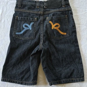 VTG Rocawear Boys Embroidered Baggy Blue Jean Denim Shorts Jorts Sz 5 Y2K - Picture 1 of 4