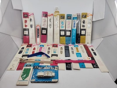Lot of 33 New Vintage Polyester & Metal Zippers Different Sizes + Bias Tape/Belt - Image 1 of 4