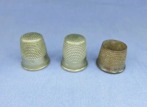 3 No. Vintage Sewing Thimbles, Size 0, Size 1 And Half Thimble Size 1 - Picture 1 of 9