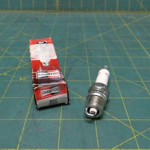 Champion Spark Plug 400 Type RV9YC Copper Plus Small Engine Spark Plug - Picture 1 of 8