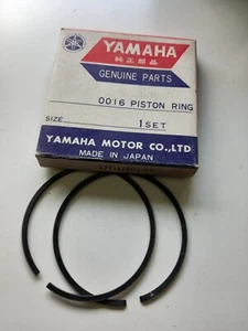 Yamaha RD400 Kolbenring 3J7-11601-00 - Bild 1 von 2