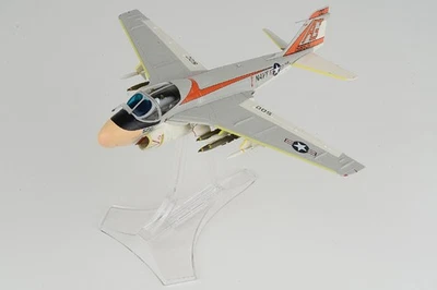 001643 Century Wings A-6E Intruder 1/72 Modelo AG500 USN VA-65 Tigres Foto 1 de 2
