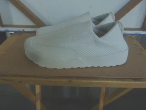 ARC'TERYX "KRAGG" WHITE CASUAL SLIP ON SHOES     WOMENS SZ. U.S. 8       NWOB - Picture 1 of 4