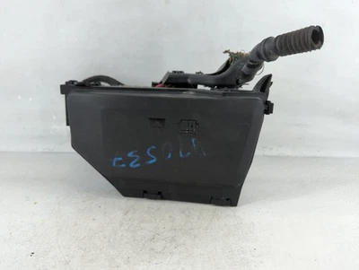 Land Rover Range Rover Evoque 2018-2019 caja de fusibles caja de fusibles módulo de relé PWI32 Foto 1 de 4