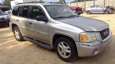 (LOCAL PICKUP ONLY) Rear Bumper Excluding Denali Fits 02-09 ENVOY 633604 - Image 1 of 4