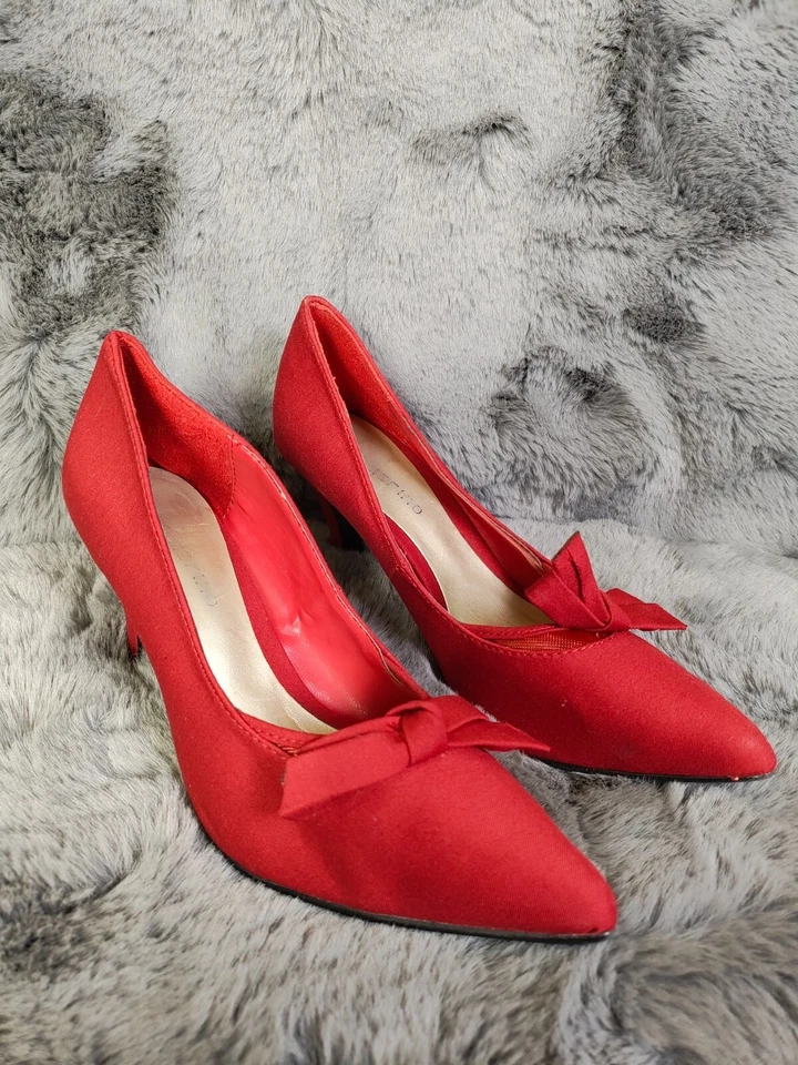 Zapatos de salón Ann Marino para mujer de tacón 6M de tela roja sin cordones con lazo delantero punta Foto 1 de 4