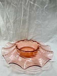 Consola Cuenco Años 30 Rosa Depresión Vidrio Borde Enrollado Onda Óptica 16" Ancho Flores - Imagen 1 de 8