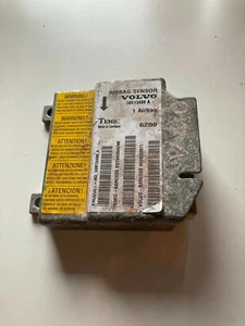 #775 VOLVO S40 V40 1997-2000 AIRBAG CONTROL UNIT 30613498 A - Picture 1 of 3