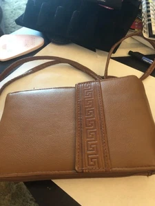 Kunstleder Umhängetasche; dünner Riemen; Handytasche - Bild 1 von 3