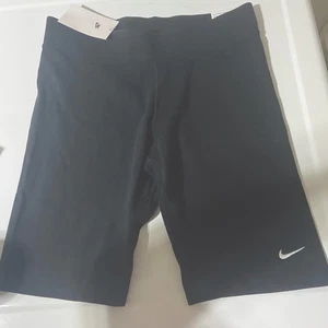 Pantaloncini bici Nike donna grandi neri allenamento palestra atletica spandex NUOVI con etichette - Foto 1 di 9