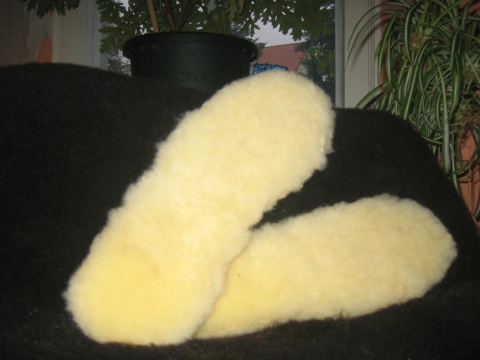 Lammfellsohlen Einlegesohlen Größen 23-48 Gerberei Oechslen - Bild 1 von 1