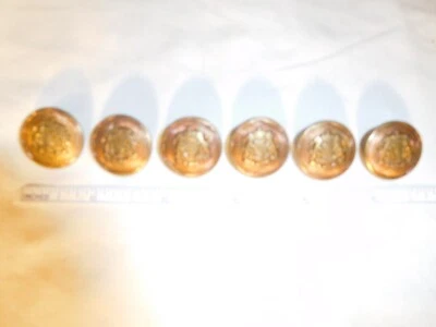 8 Vintage 7/8 inch Brass/Copper Color Coat of Arms Metal Button Lot - Image 1 of 4