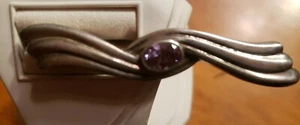 Vintage Female Pin Brooch with Center Gem - Picture 1 of 3