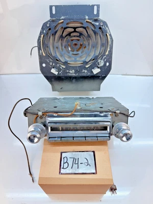 1955 1956 PACKARD CLIPPER CARIBBEAN 400 AM RADIO DELCO WONDERBAR B74-2 - Image 1 of 4