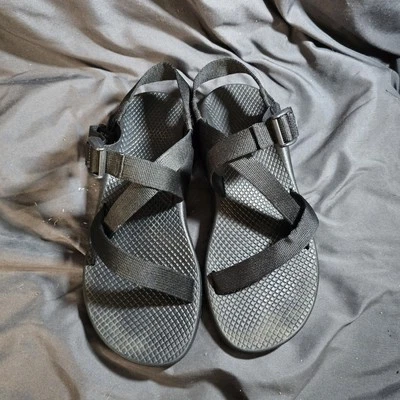 Sandalia Teva Verra para mujer negra/gris 1006263 - US 9 EUR 40 Foto 1 de 4