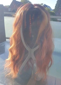 Wellige Kunsthaarperücke in Kupfer, rot-braun, Curtain Bangs/Pony - Bild 1 von 12