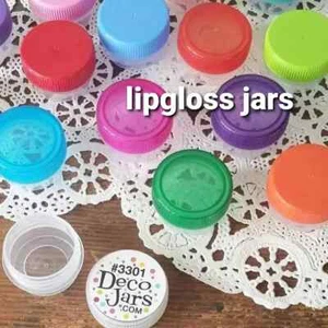 12 JARROS de plástico contenedor de brillo de labios 3301 tapa de color frascos decorativos EE. UU. 1 cucharadita 3 dram - Imagen 1 de 5