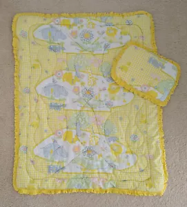 Vintage Baby Crib Comforter Quilt w/ Pillow Yellow Hippo Giraffe Lion Camel - Picture 1 of 8