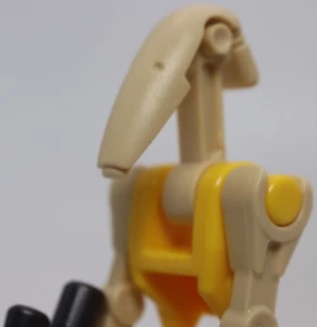 Lego Star Wars Battle Droid with Yellow Torso and Blaster - Picture 1 of 3