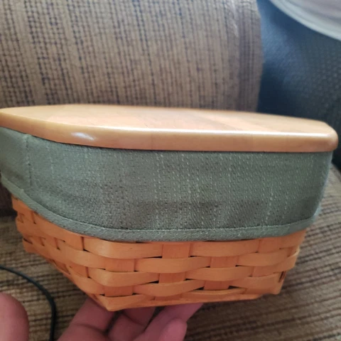Longaberger - 2000 Generations Basket w/ Lid and Sage Liner Cover