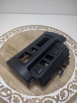 10 11 12 LEXUS HS250H HS 250 H 2010 LADO DEL CONDUCTOR IZQUIERDO TABLERO INTERRUPTOR MOLDURA Foto 1 de 4