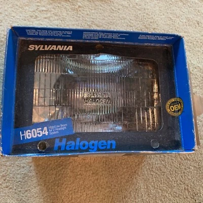 Lámpara de luz halógena Sylvania H6054 - haz alto/bajo para sistema de 2 faros Foto 1 de 4