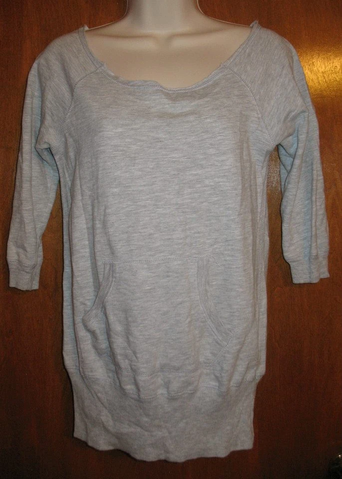 SUDADERA ENERGIE Mediana LIGERA (gris; bordes deconstruidos; manga corta) Foto 1 de 1