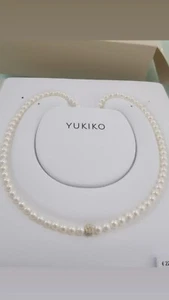Collana Donna Perle coltivate col. bianco da mm. 4-4.5 Yukiko PCL5904YV Oro 750% - Foto 1 di 1