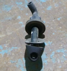 Hyundai Excel X3 7/94-00 Hatch Tailgate Washer Nozzel - Picture 1 of 2