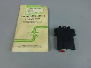 General Electric CR151KBC01AB Circuit Breaker, 0.5A, 240V - NEW Surplus! - Imagen 1 de 8