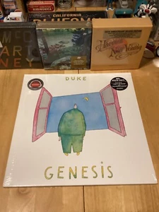 Genesis Duke 180g White Vinyl LP Sealed - Imagen 1 de 4