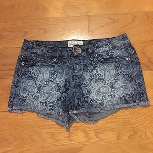 Aeropostale Denim Blue Paisley Print Jean Short Shorts Pants Womens Size 00 Aero - Picture 1 of 4