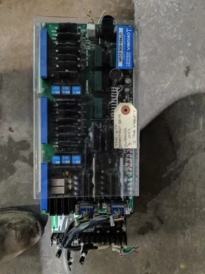 Servoaccionamiento Okuma BLD30A Foto 1 de 3