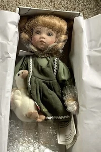 HEIRLOOM DOLLS Duck House Norah and her Goose. Mint Condition..  1350/5,000. - Picture 1 of 5