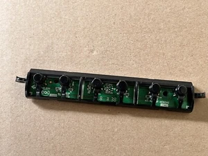 bouton 40-42P20F-KEB2XG pour TV Thomson 40FT2253 - Imagen 1 de 7
