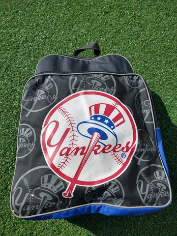 NEW YORK YANKEES VINTAGE LOGO BOOKBAG BACKPACK MLB NYC SCHOOL BAG - GOOD COND Cover