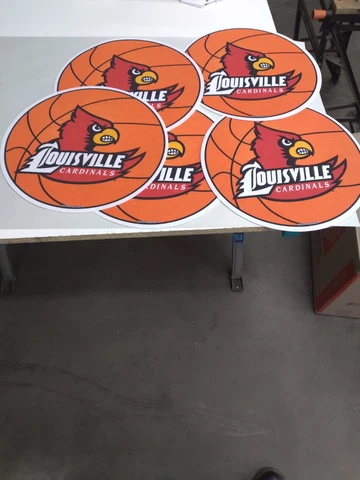 5 Louisville Cardinals Pennant Cover