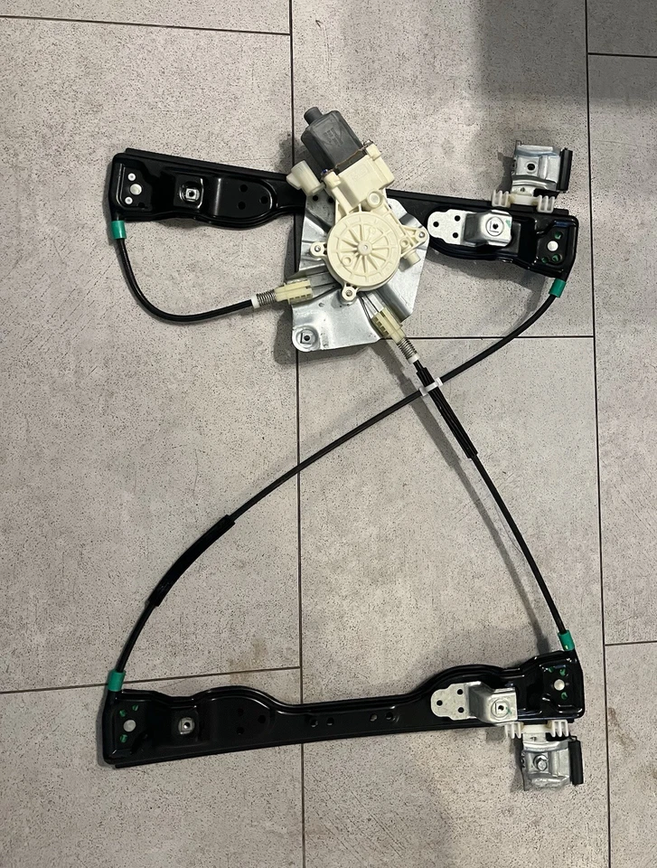 Regulador de ventana de puerta delantera derecha Hummer H3 OEM Foto 1 de 1