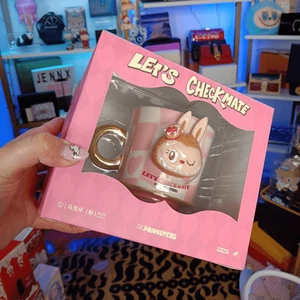 Popmart THE MONSTERS Let's checkmate Series Queen Mug Cup New In Box - Picture 1 of 1