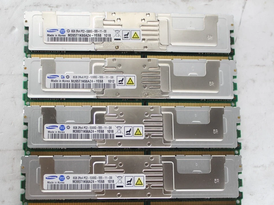 Lot of 4 Samsung M395T1K66AZ4-YE68 8GB 2Rx4 PC2-5300G-555-11-D0 DDR2 Server RAM - Image 1 of 4