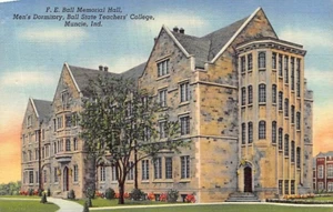 Postkarte IN: Ball Memorial Hall, Ball State Teachers College, Muncie, Indiana - Bild 1 von 2