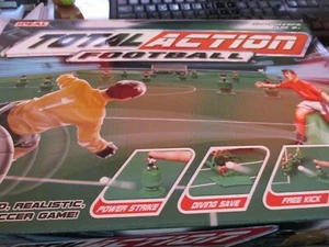 Total Action Football Board Game By Ideal pre-owned complete - Imagen 1 de 2