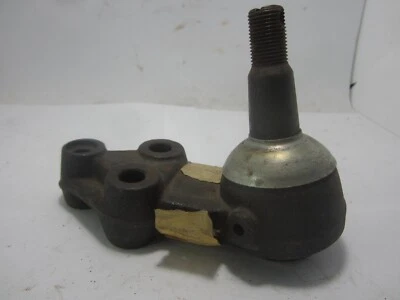 60 Oldsmobile 98 Dynamic Super 88 Fiesta RH Lower Ball Joint K519 - Image 1 of 3