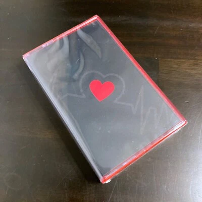 펑키한 CADET Heart Beats Vaporwave Future Funk Cassette Tape Business Casual 2024 - Image 1 of 4