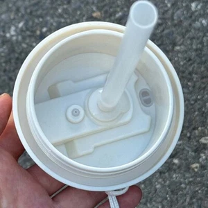 Tazza da viaggio isolata 500 ml ideale per lavoro scuola o attività all'aperto - Foto 1 di 42