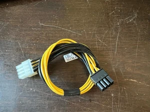 Supermicro CBL-PWEX-0665 8-Pin CPU to 8-Pin PCIe 30cm GPU Power Cable - Picture 1 of 4