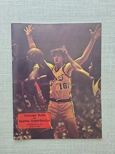 Seattle SuperSonics 1974 Program vs Chicago Bulls Nov. 1974 NBA Tom Burleson - Picture 1 of 16