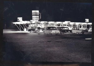 REAL PHOTO CIRCLEVILLE OHIO DRIVE IN RESTAURANT OLD CARS NIGHT POSTCARD COPY - Picture 1 of 1