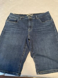 Levi's Jeans Bermuda Shorts Damen Größe 32 - Bild 1 von 6
